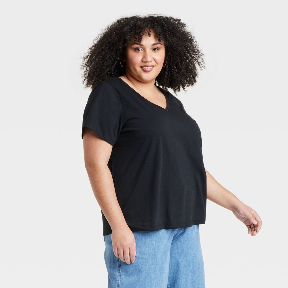 AVA & VIV Short Sleeve Black Tee - NWT